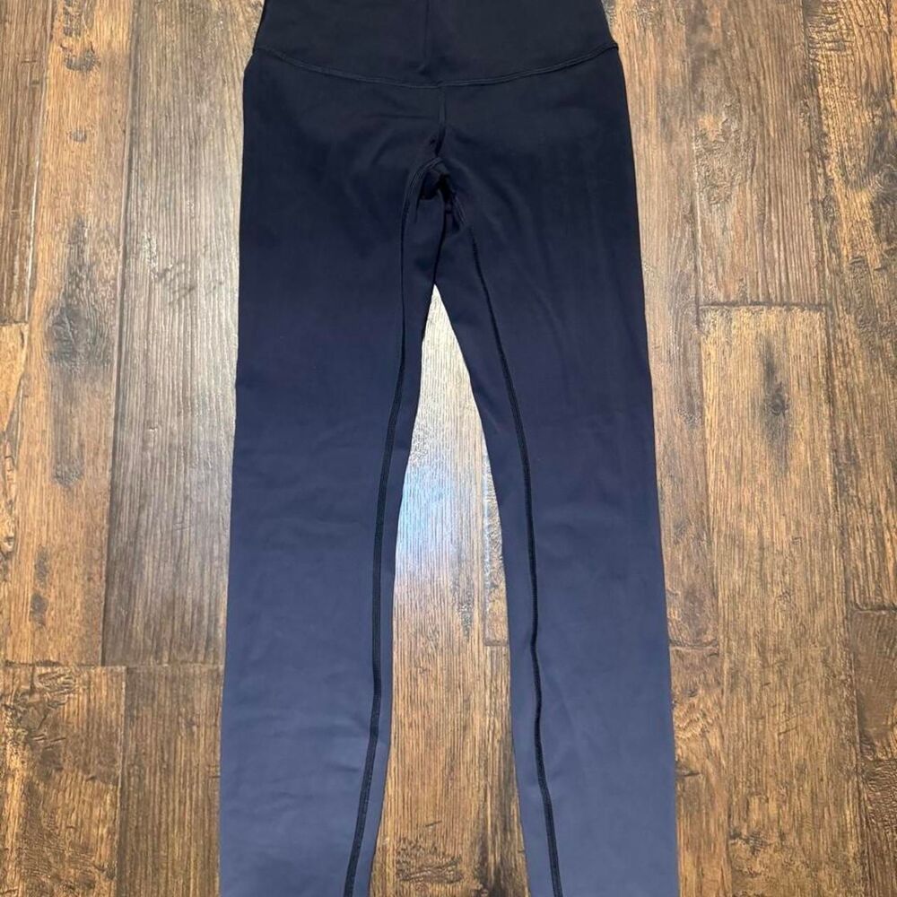 Lululemon Women's Black and Grey Ombre Align Leggings Size 4